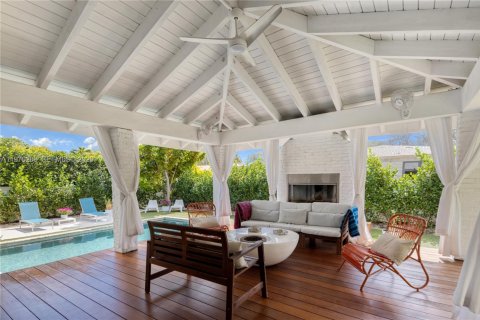 House in Miami Shores, Florida 3 bedrooms, 168.34 sq.m. № 2043943 - photo 2