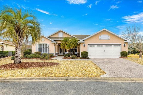 Casa en venta en Ocala, Florida, 3 dormitorios, 160.35 m2 № 1565426 - foto 1