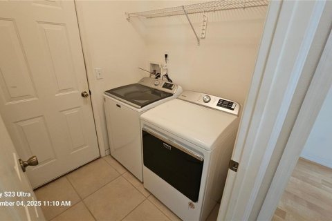 Casa en alquiler en Palm Coast, Florida, 4 dormitorios, 160.91 m2 № 1911487 - foto 14