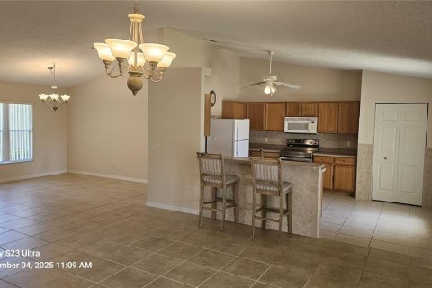 Casa en alquiler en Palm Coast, Florida, 4 dormitorios, 160.91 m2 № 1911487 - foto 8