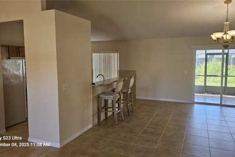 Casa en alquiler en Palm Coast, Florida, 4 dormitorios, 160.91 m2 № 1911487 - foto 3
