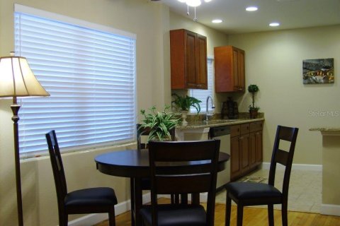 Apartment in Orlando, Florida 2 bedrooms, 83.61 sq.m. № 2395956 - photo 9