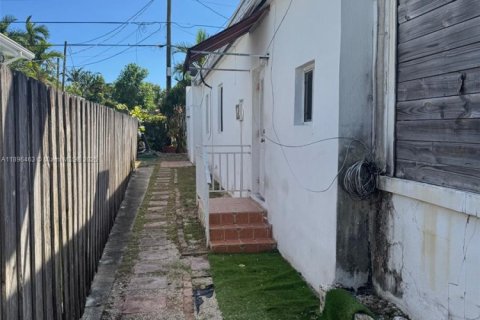 Купить виллу или дом в Майами, Флорида 4 спальни, 180.04м2, № 1949599 - фото 7
