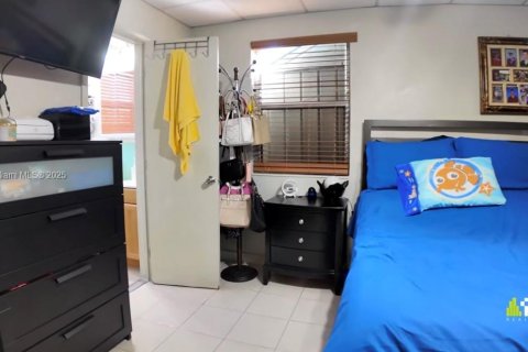 Immobilier commercial à vendre à Hialeah, Floride: 151.15 m2 № 1945756 - photo 28