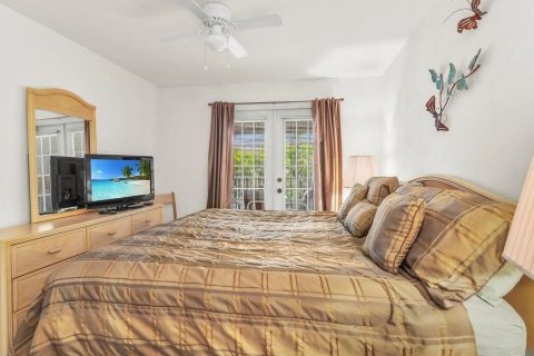 Condominio en venta en Marco Island, Florida, 2 dormitorios, 73.11 m2 № 2077422 - foto 15