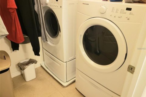 Casa en alquiler en Davenport, Florida, 1 dormitorio, 78.97 m2 № 1721589 - foto 13