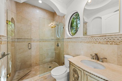 House in Sunny Isles Beach, Florida 9 bedrooms № 2055105 - photo 22