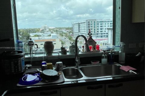 Купить кондоминиум в Холливуд, Флорида 3 спальни, 141.4м2, № 1958415 - фото 5