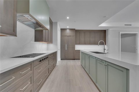 Condo in Sarasota, Florida, 3 bedrooms  № 2266543 - photo 10