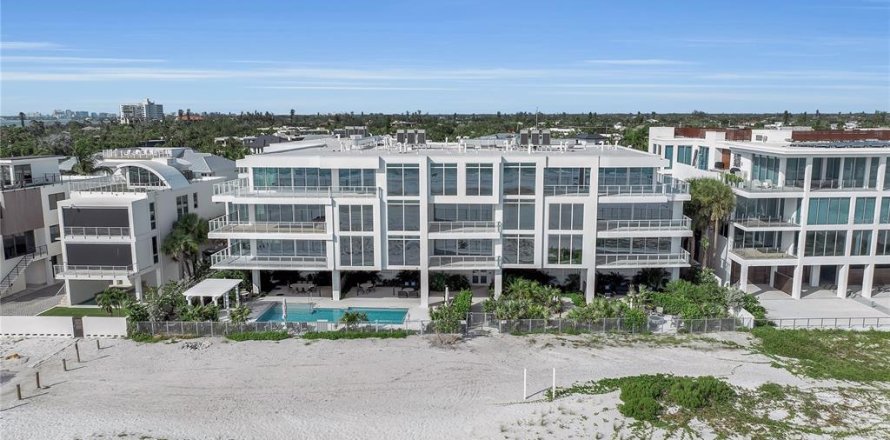 Condo in Sarasota, Florida, 3 bedrooms  № 2266543