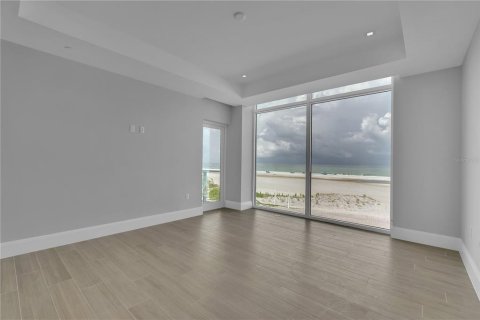 Condo in Sarasota, Florida, 3 bedrooms  № 2266543 - photo 21