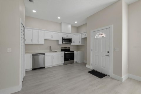 Appartement à louer à Tampa, Floride: 3 chambres, 117.43 m2 № 2414071 - photo 14