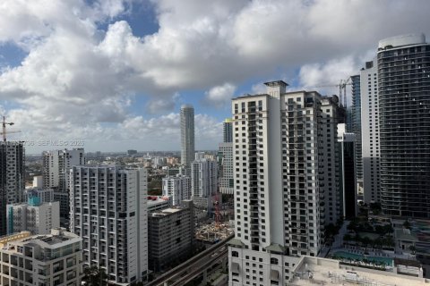 Condo in Miami, Florida, 2 bedrooms  № 2052929 - photo 17