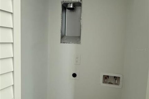 Casa en alquiler en Punta Gorda, Florida, 2 dormitorios, 107.95 m2 № 1906086 - foto 9