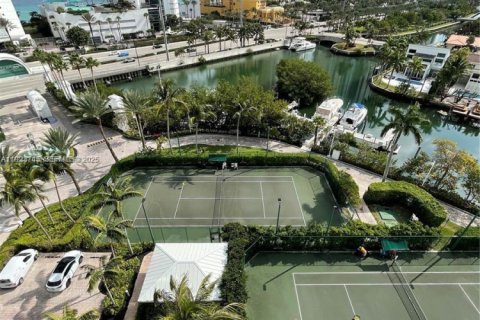 Condominio en venta en Sunny Isles Beach, Florida, 2 dormitorios, 142.14 m2 № 1982119 - foto 8