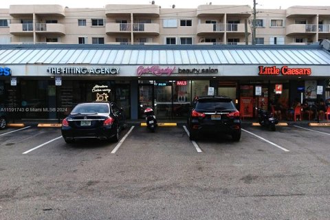 Immobilier commercial à vendre à Miami Beach, Floride № 1962690 - photo 16