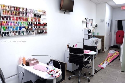 Immobilier commercial à vendre à Miami Beach, Floride № 1962690 - photo 7
