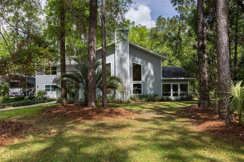 Casa en venta en Gainesville, Florida, 4 dormitorios, 298.68 m2 № 1614830 - foto 1