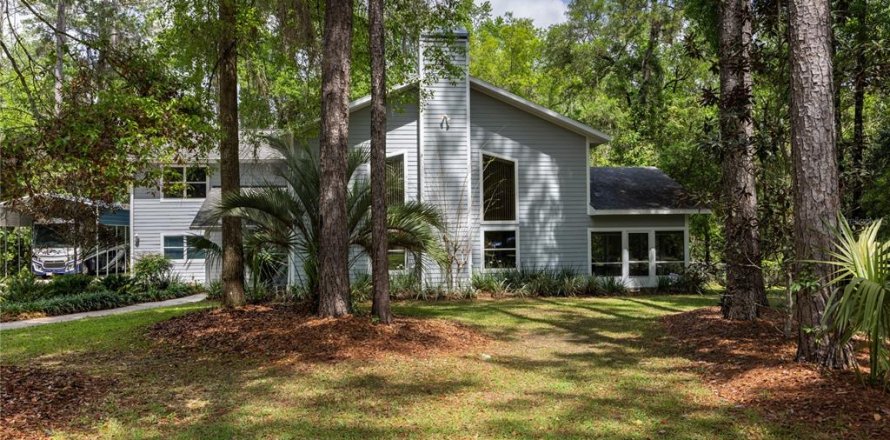 Casa en Gainesville, Florida 4 dormitorios, 298.68 m2 № 1614830