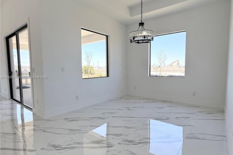 Купить виллу или дом в Кейп-Корал, Флорида 3 спальни, 161.56м2, № 1990410 - фото 25