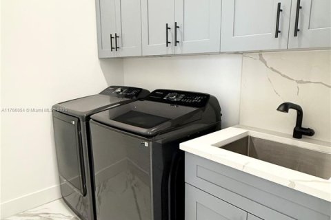 Купить виллу или дом в Кейп-Корал, Флорида 3 спальни, 161.56м2, № 1990410 - фото 29