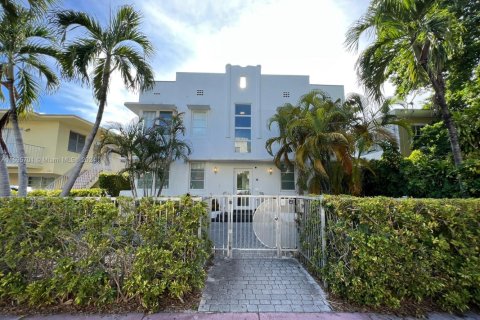 Commercial property in Miami Beach, Florida № 1861415 - photo 20