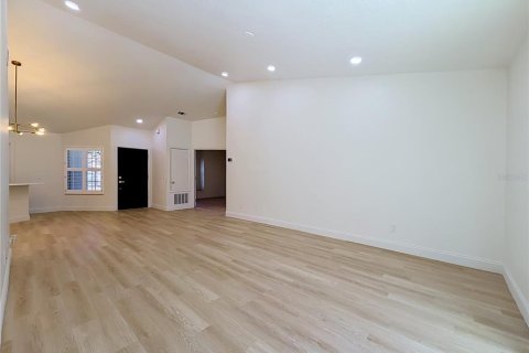 Casa en venta en Winter Park, Florida, 4 dormitorios, 120.87 m2 № 2387713 - foto 26