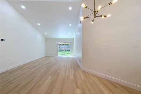 Casa en venta en Winter Park, Florida, 4 dormitorios, 120.87 m2 № 2387713 - foto 23