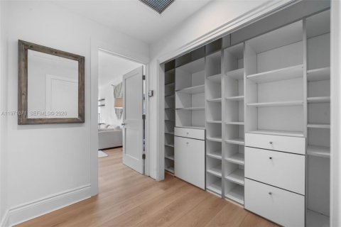 Condominio en venta en Key Biscayne, Florida, 4 dormitorios, 153.29 m2 № 2032657 - foto 17