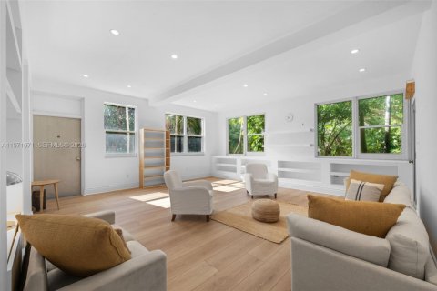 Condominio en venta en Key Biscayne, Florida, 4 dormitorios, 153.29 m2 № 2032657 - foto 7