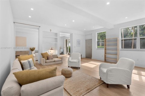 Condominio en venta en Key Biscayne, Florida, 4 dormitorios, 153.29 m2 № 2032657 - foto 8