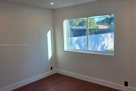 Купить виллу или дом в Майами, Флорида 4 спальни, 126.72м2, № 2033253 - фото 22