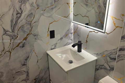 Купить виллу или дом в Майами, Флорида 4 спальни, 126.72м2, № 2033253 - фото 29