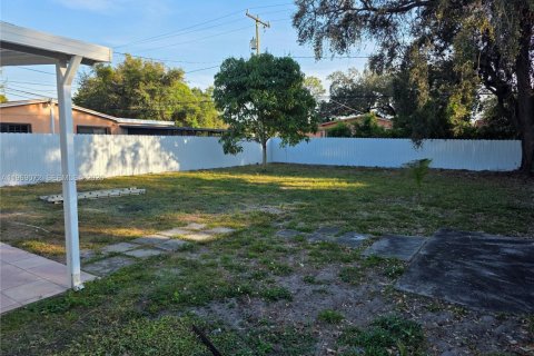 Купить виллу или дом в Майами, Флорида 4 спальни, 126.72м2, № 2033253 - фото 5