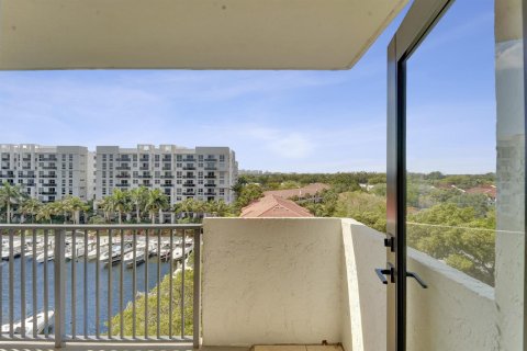 Condo in Fort Lauderdale, Florida, 3 bedrooms  № 2181974 - photo 3