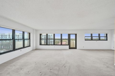 Condo in Fort Lauderdale, Florida, 3 bedrooms  № 2181974 - photo 7