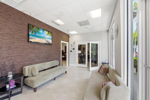 Immobilier commercial à vendre à Coral Springs, Floride № 2243272 - photo 5