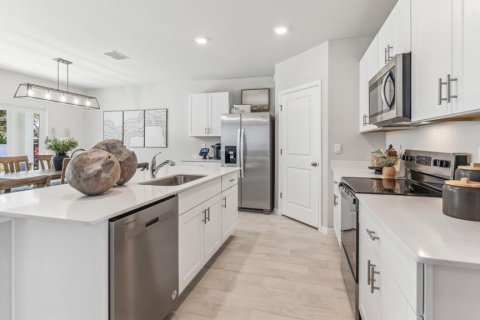 Villa ou maison à vendre à Punta Gorda, Floride: 4 chambres, 169.83 m2 № 2226786 - photo 4
