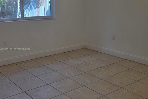 Снять в аренду кондоминиум в Хомстед, Флорида 2 спальни, 85.38м2, № 2005751 - фото 7