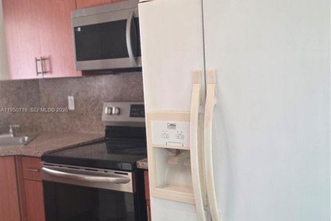 Снять в аренду кондоминиум в Хомстед, Флорида 2 спальни, 85.38м2, № 2005751 - фото 2