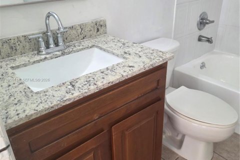 Снять в аренду кондоминиум в Хомстед, Флорида 2 спальни, 85.38м2, № 2005751 - фото 9