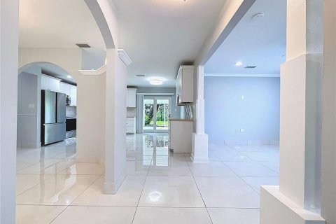 Casa en venta en Spring Hill, Florida, 3 dormitorios, 140.47 m2 № 1899839 - foto 17