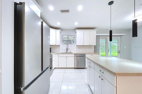 Casa en venta en Spring Hill, Florida, 3 dormitorios, 140.47 m2 № 1899839 - foto 22
