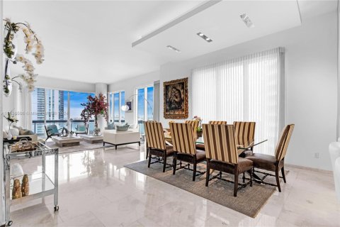 Купить кондоминиум в Майами, Флорида 5 спален, 335.19м2, № 2019294 - фото 5