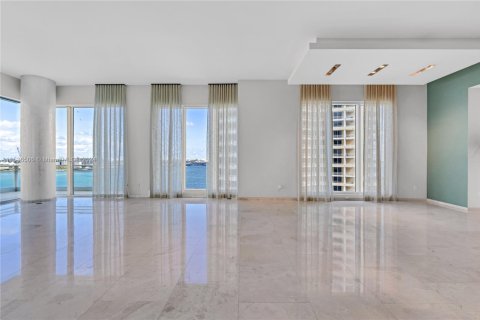 Купить кондоминиум в Майами, Флорида 5 спален, 335.19м2, № 2019294 - фото 19