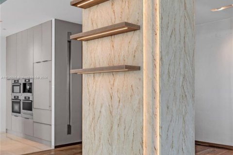 Купить кондоминиум в Майами, Флорида 5 спален, 335.19м2, № 2019294 - фото 14