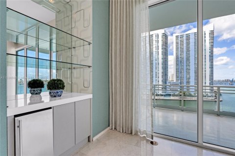 Купить кондоминиум в Майами, Флорида 5 спален, 335.19м2, № 2019294 - фото 23