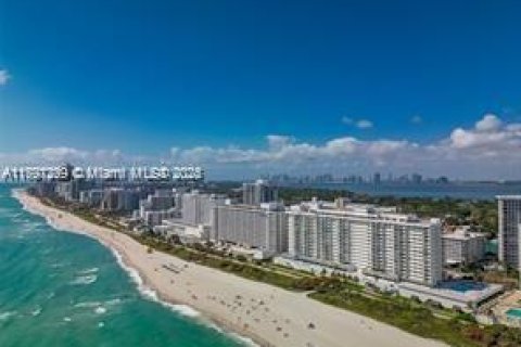 Condominio en venta en Miami Beach, Florida, 1 dormitorio, 89.19 m2 № 2014613 - foto 29