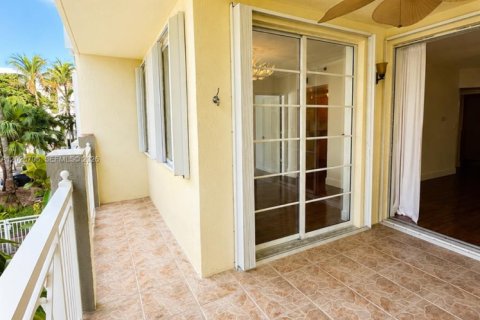 Copropriété à vendre à Miami Beach, Floride: 2 chambres, 107.3 m2 № 2086955 - photo 20