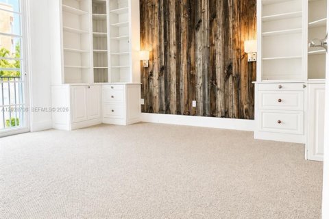 Copropriété à vendre à Miami Beach, Floride: 2 chambres, 107.3 m2 № 2086955 - photo 13